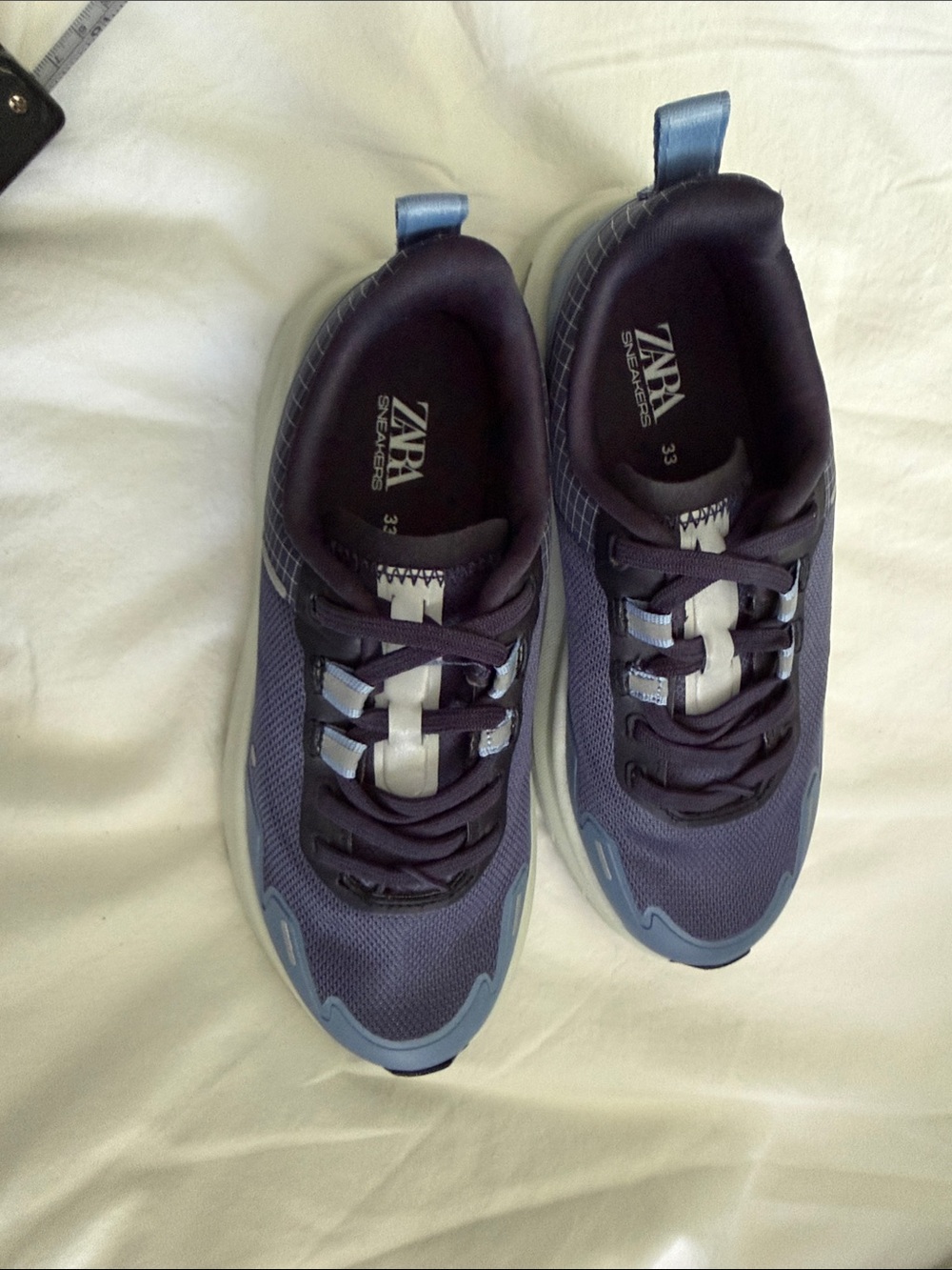 ZARA Men's Dark Navy and Light Blue Athletic Sneakers